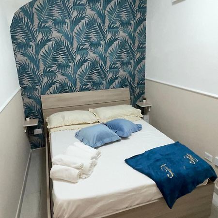 Вилла Titti House Неаполь Экстерьер фото